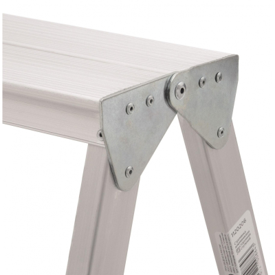 Стремянка алюминиевая 2-х сторонняя. 2 ступени. серия 112 (1120202)