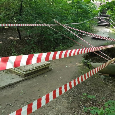 Лента оградительная красно-белая 50мм х250м, 6шт/уп