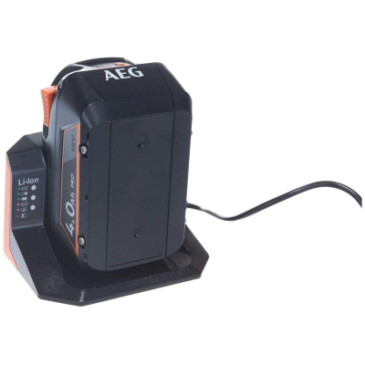 Набор зарядное устройство + аккумулятор AEG SETL1840S 4935478933